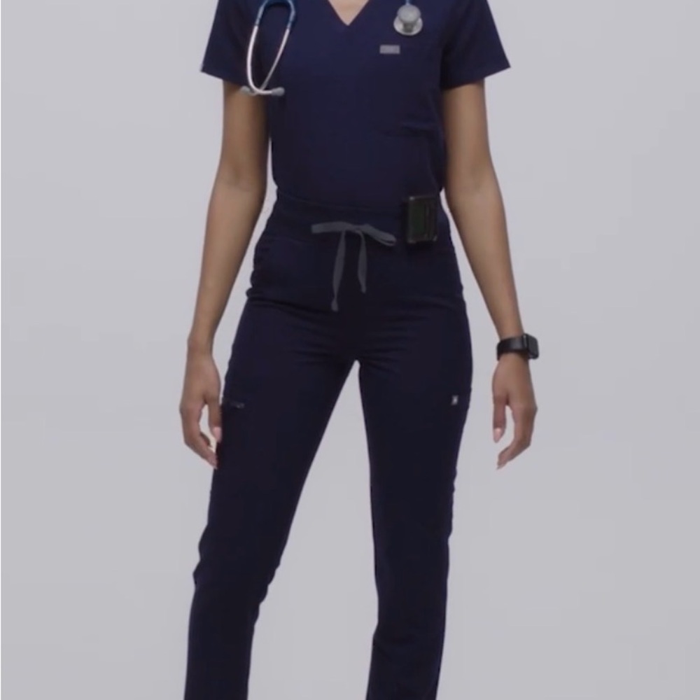 Figs Women's Navy Yola skinny high waisted scrub Pants